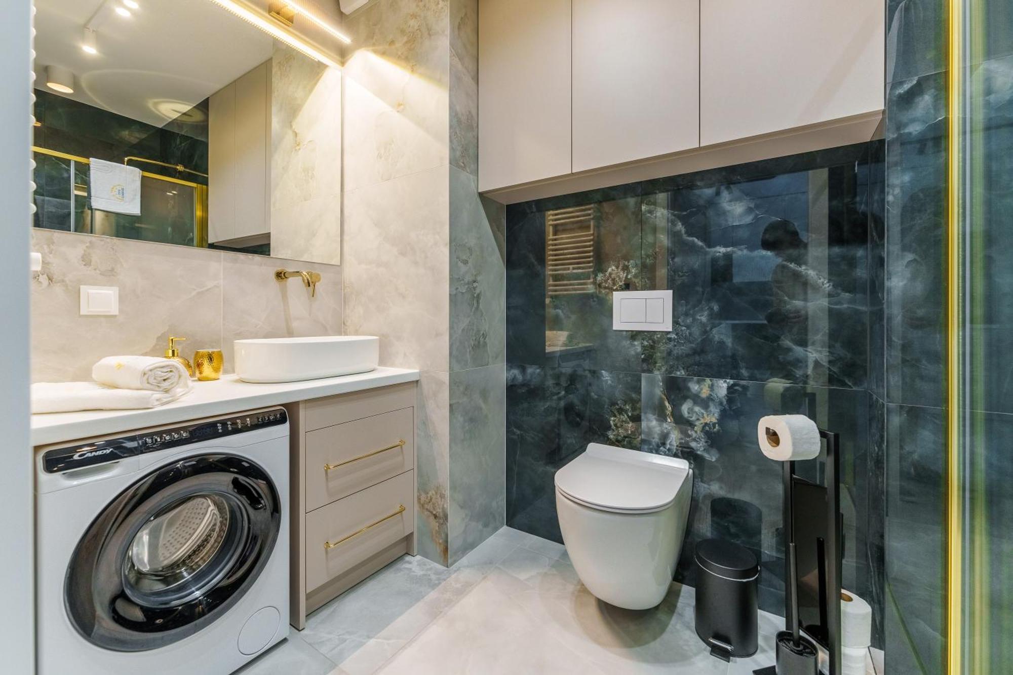 Apartament Delux Kasprowicza 20C Prywatny Parking Basen Sauna Oraz Silownia W Cenie Колобжег Екстериор снимка