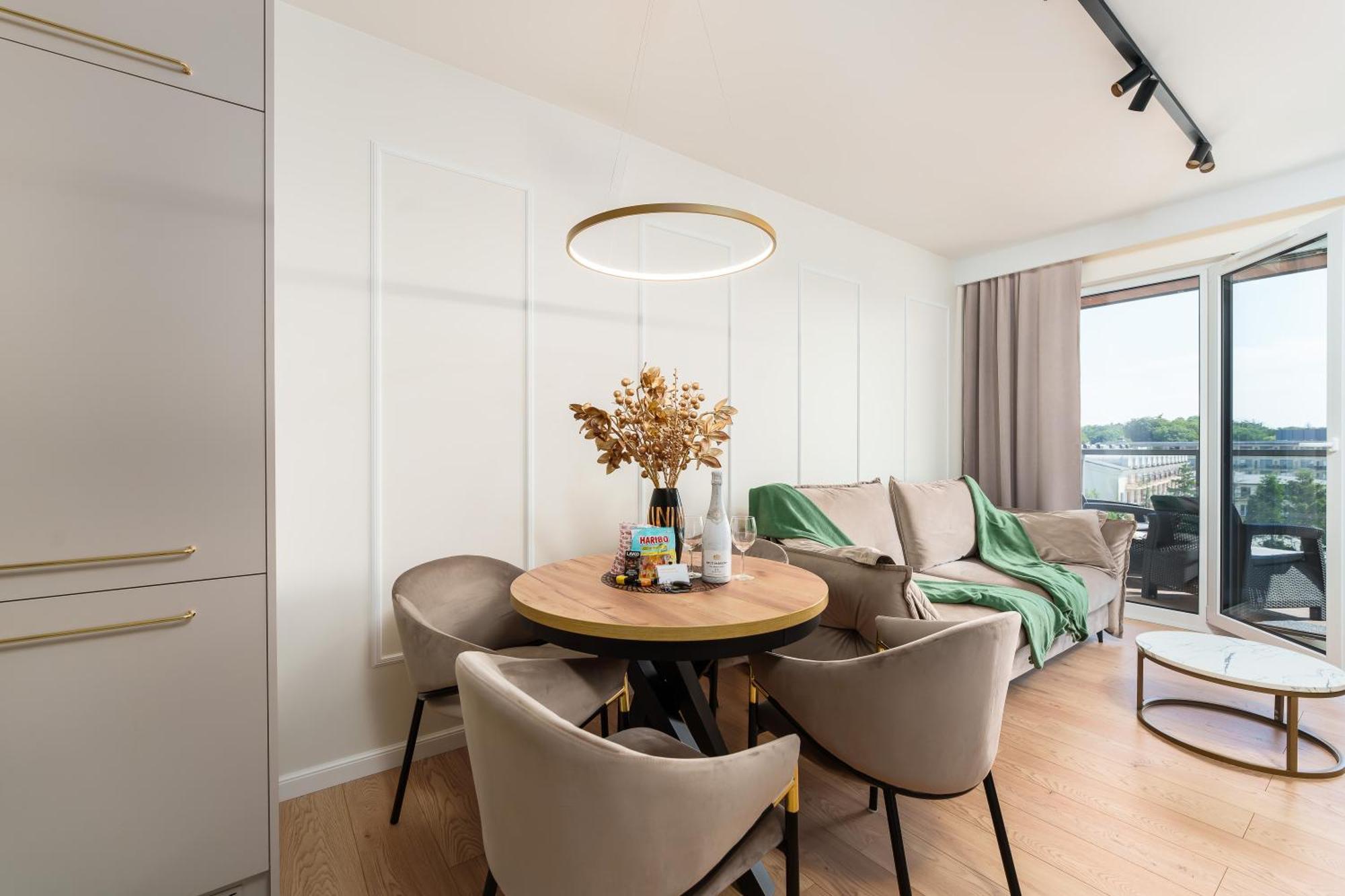 Apartament Delux Kasprowicza 20C Prywatny Parking Basen Sauna Oraz Silownia W Cenie Колобжег Екстериор снимка