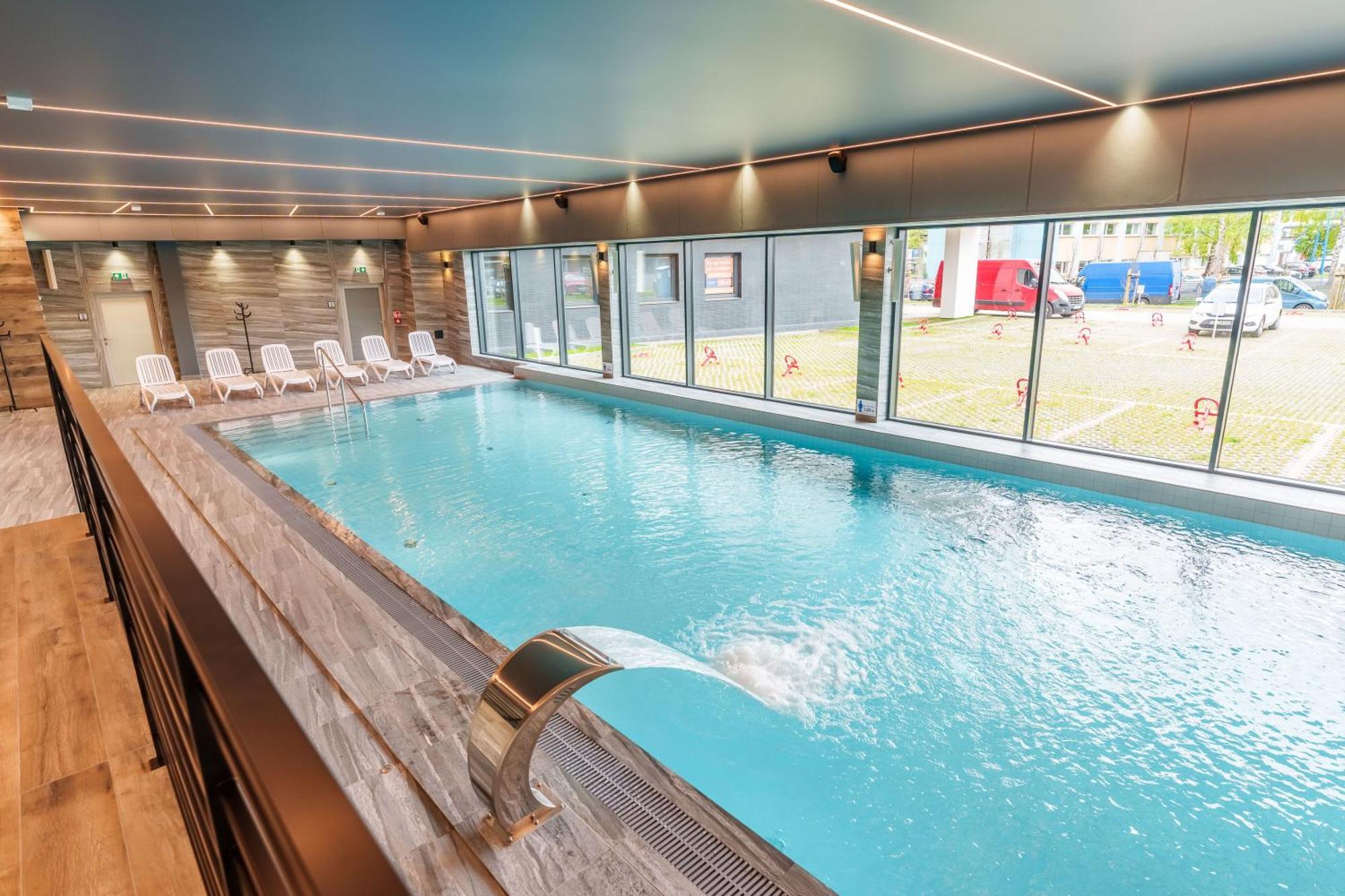 Apartament Delux Kasprowicza 20C Prywatny Parking Basen Sauna Oraz Silownia W Cenie Колобжег Екстериор снимка